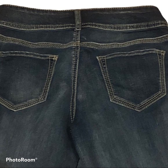 Maurices Skinny Jeggings - Size 30 - Picture 3 of 7